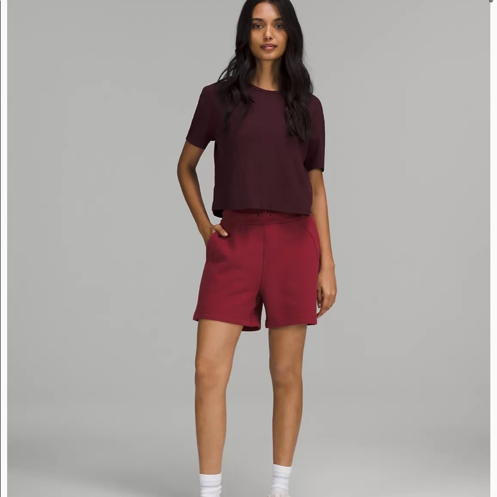 BNWT! Lululemon size 4 Ribbed Cotton Modal shirt in color CASSIS - Picture 3 of 9